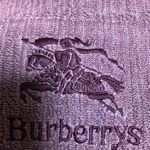 BURBERRY(バーバリー)のBurberryタオルケット　西川産業製 インテリア/住まい/日用品の寝具(毛布)の商品写真