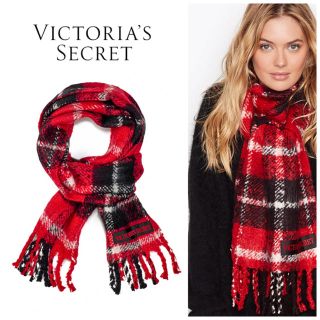 ヴィクトリアズシークレット(Victoria's Secret)の新品＊ヴィクトリアシークレット＊マフラー/ストール＊クリムゾン(マフラー/ショール)