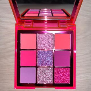 セフォラ(Sephora)のネオンピンク HUDA BEAUTY Obsessions(アイシャドウ)