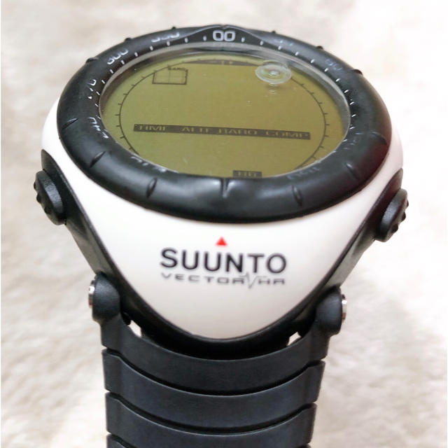 SUUNTO(スント)のSUUNTOベクター　ホワイト【廃盤モデル】 スポーツ/アウトドアのアウトドア(登山用品)の商品写真