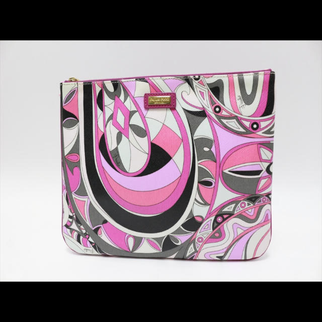 EMILIO PUCCI - 新品未使用 エミリオプッチ ポーチピンクの通販 by まめきち｜エミリオプッチならラクマ