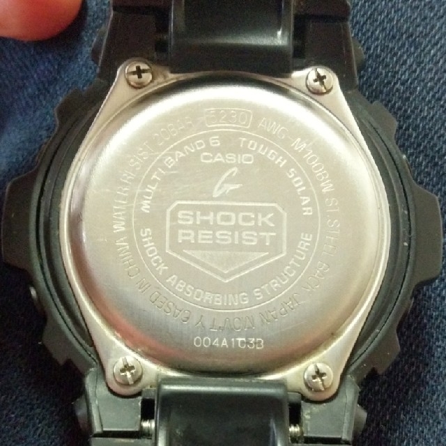 G-SHOCK AWG-M100BW-1AJF