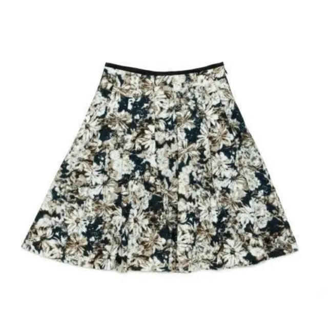 Demi-Luxe BEAMS(デミルクスビームス)の美品 デミルクスビームス  フレアスカート 花柄 レディースのスカート(ひざ丈スカート)の商品写真