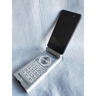 エヌティティドコモ(NTTdocomo)の中古　ドコモ ガラケー N-905i(携帯電話本体)