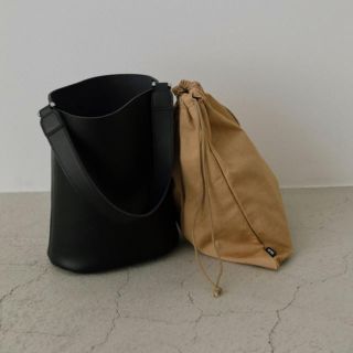 RIM.ARK  Leather bucket bag  新品未使用