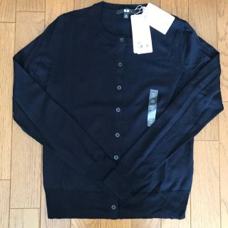 ユニクロ(UNIQLO)の新品 XS ユニクロ ネイビー エクストラファインメリノ カーディガン(カーディガン)