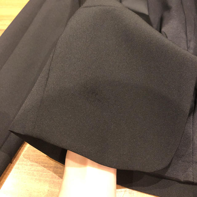 H&M(エイチアンドエム)のジャケット レディースのジャケット/アウター(テーラードジャケット)の商品写真