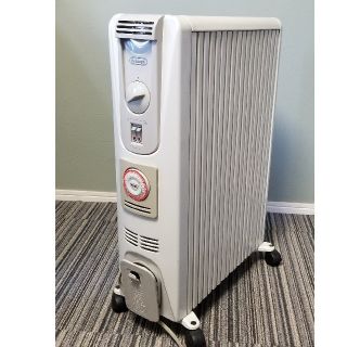 デロンギ(DeLonghi)のオイル ファン ヒーター  デロンギ  中古(オイルヒーター)