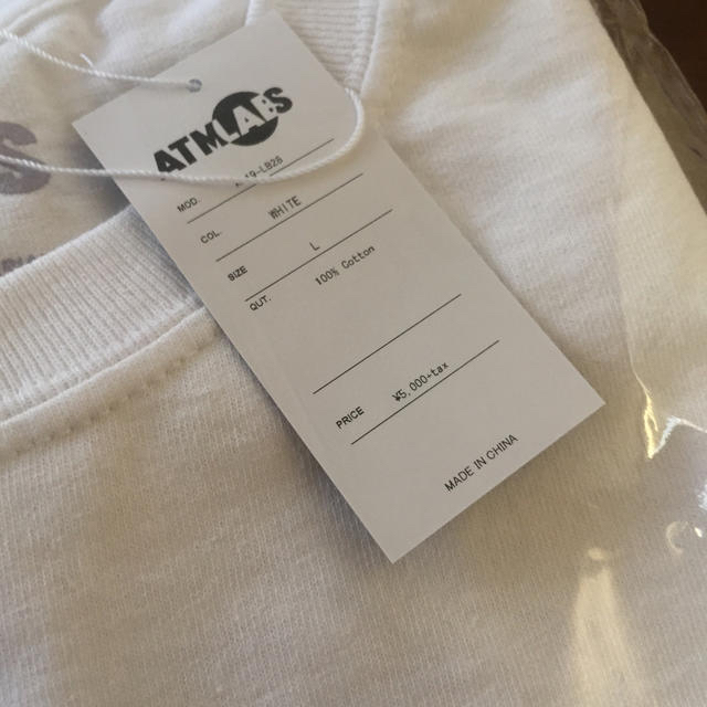 atmos(アトモス)の新品！アトモスTシャツ Ｌ メンズのトップス(Tシャツ/カットソー(半袖/袖なし))の商品写真