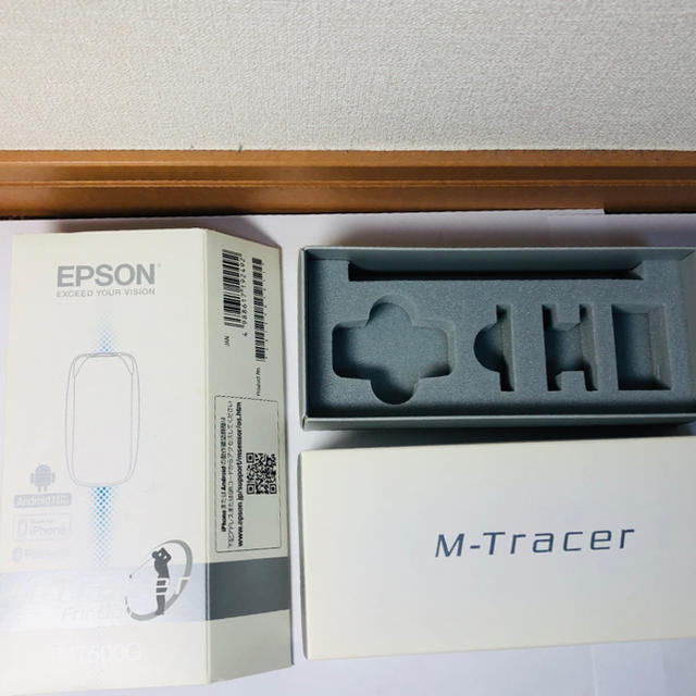 EPSON(エプソン)のエプソンMーTracer MT500G（ゴルフスイング解析システム） スポーツ/アウトドアのゴルフ(その他)の商品写真