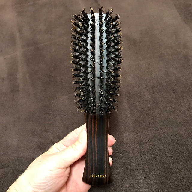 SHISEIDO (資生堂)(シセイドウ)の新品　資生堂ブラッシングブラシ　猪毛　黒檀 コスメ/美容のヘアケア/スタイリング(ヘアブラシ/クシ)の商品写真