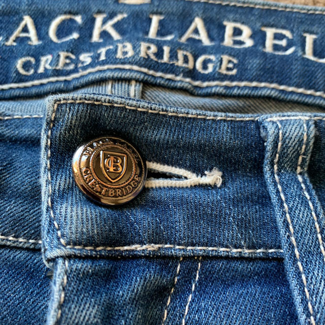 BLACK LABEL CRESTBRIDGE(ブラックレーベルクレストブリッジ)のブラックレーベルクレストブリッジのデニムパンツ レディースのパンツ(デニム/ジーンズ)の商品写真