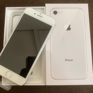 アイフォーン(iPhone)のiPhone8 64GB SIMフリー(スマートフォン本体)