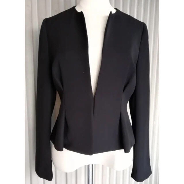 新しい季節 NEW BARNEYS YORK ノーカラージャケット ヨーコチャン CHAN