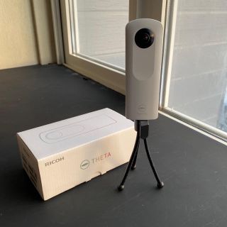 リコー(RICOH)のTHETA SC 中古 白 360度カメラ 三脚付き RICHO(その他)