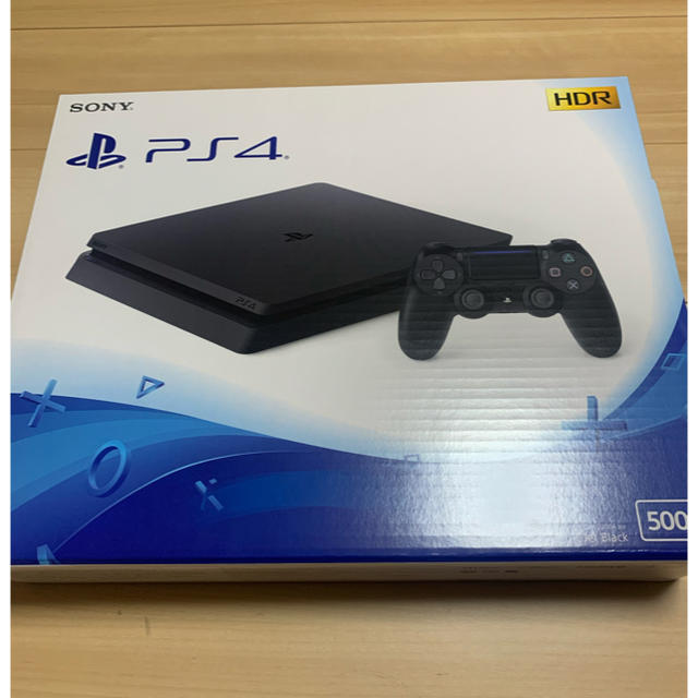 PS4 本体　新品未開封品