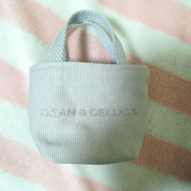 DEAN & DELUCA(ディーンアンドデルーカ)の【値下げしました！】DEAN&DELUCAミニバッグ レディースのバッグ(ハンドバッグ)の商品写真