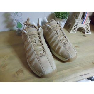 ケースイス(K-SWISS)のK-swiss  スエード　スニーカー　　２３・５ｃｍ(スニーカー)