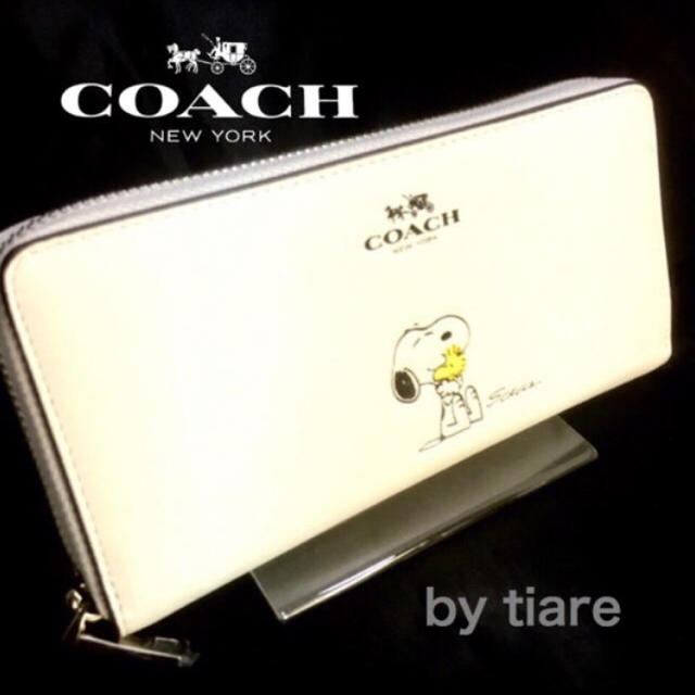 COACH(コーチ)の正月も発送❗️プレゼントにも❤️新品コーチ正規品ラウンドファスナー長財布 レディースのファッション小物(財布)の商品写真