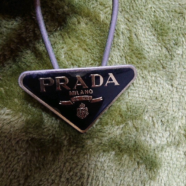 PRADA(プラダ)のPRADA プラダ ♥️キーホルダー レディースのファッション小物(キーホルダー)の商品写真