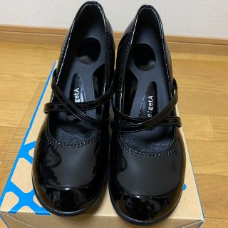 リゲッタ(Re:getA)のリゲッタ クロスベルトパンプス エナメルRe:getA L(ハイヒール/パンプス)