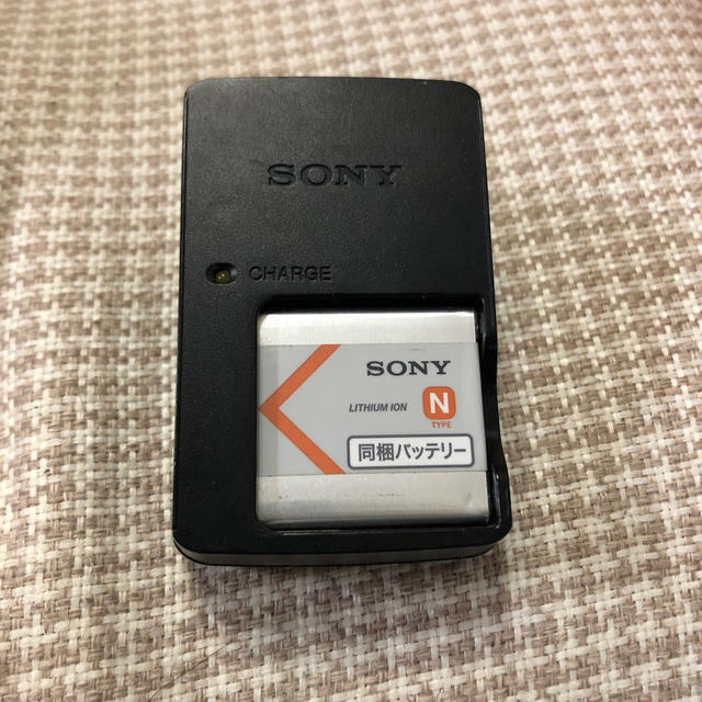 SONY(ソニー)のデジカメバッテリー　SONY スマホ/家電/カメラのカメラ(コンパクトデジタルカメラ)の商品写真