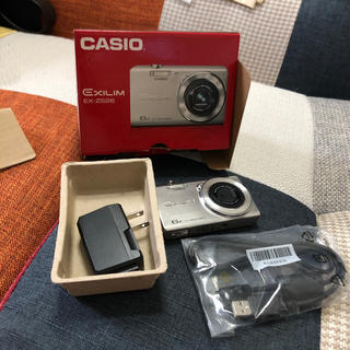 カシオ(CASIO)のカシオ　デジカメ　ジャンク(コンパクトデジタルカメラ)