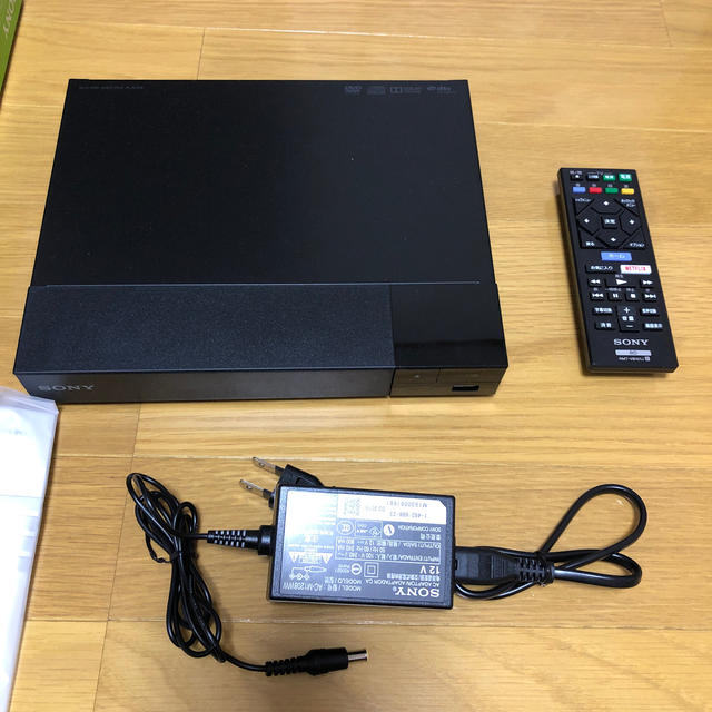 SONY(ソニー)のsony ブルーレイ　DVDプレイヤー スマホ/家電/カメラのテレビ/映像機器(ブルーレイプレイヤー)の商品写真