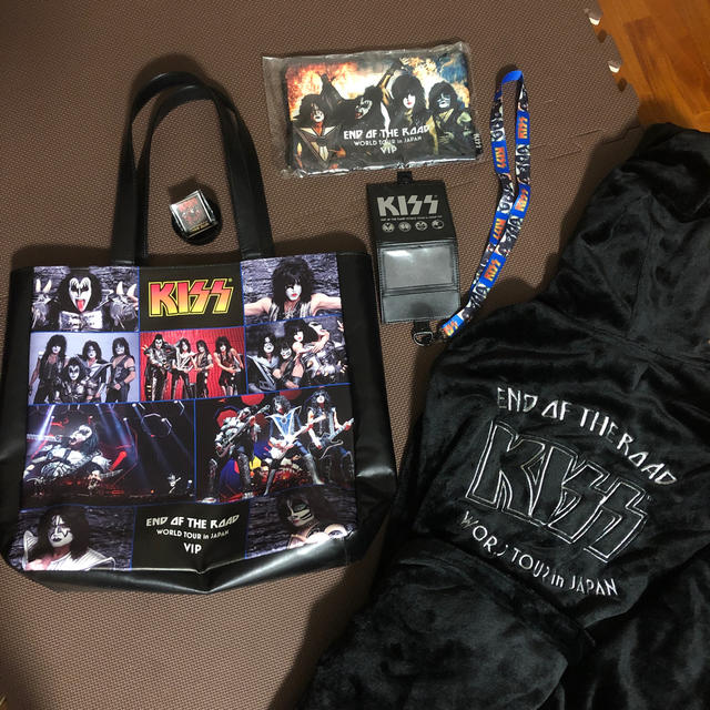 KISS  ワールドツアー　VIP M&Gグッズ（ドルフィンズアリーナ）