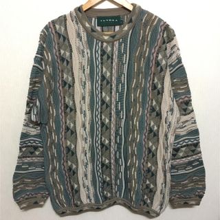 クージー(COOGI)のTUNDRA 総柄 3Dニット クージー 美品 タンドラ カナダ オーストラリア(ニット/セーター)