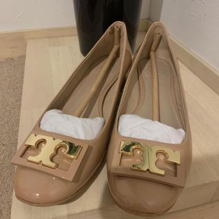 トリーバーチ(Tory Burch)のトリーバーチ　エナメルパンプス　ピンクベージュ 22cm(ハイヒール/パンプス)