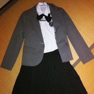 ポンポネット(pom ponette)の小学生卒業式スーツセット女の子用(ドレス/フォーマル)