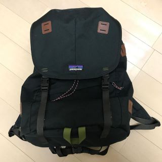 パタゴニア(patagonia)の【超美品】パタゴニア　バックパック　ブラック(リュック/バックパック)