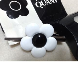 マリークワント(MARY QUANT)のマリークワント✾ヘアクリップ(バレッタ/ヘアクリップ)