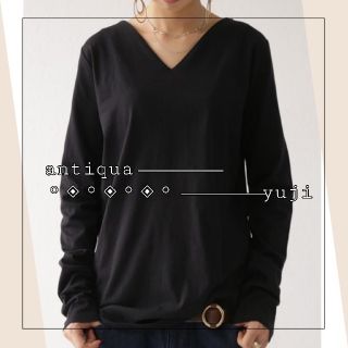 アンティカ(antiqua)のantiqua cottonVネックロンT(Tシャツ(長袖/七分))