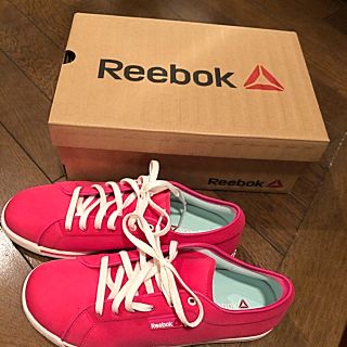 リーボック(Reebok)のReebok ウォーキングシューズ スニーカー　ピンク(スニーカー)