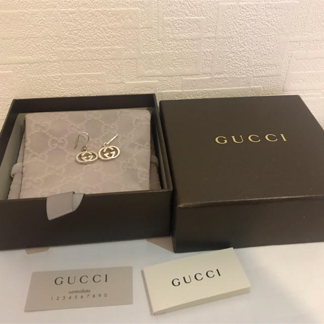 【期間限定値下げ】グッチ ピアス GUCCI GGロゴ シルバー925