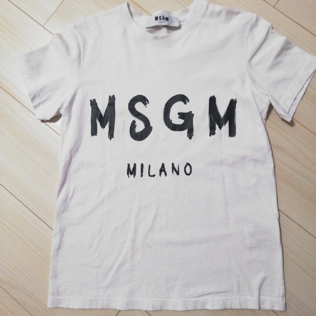 MSGM(エムエスジイエム)の100%正規品　MSGM  Tシャツ Ssize レディースのトップス(Tシャツ(半袖/袖なし))の商品写真