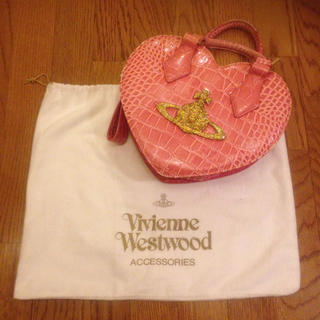 ヴィヴィアンウエストウッド(Vivienne Westwood)のヴィヴィアン🌐ピンククロコ型押Bag(ハンドバッグ)