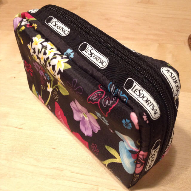 LeSportsac(レスポートサック)のLeSportsacハワイ購入💕 レディースのファッション小物(ポーチ)の商品写真