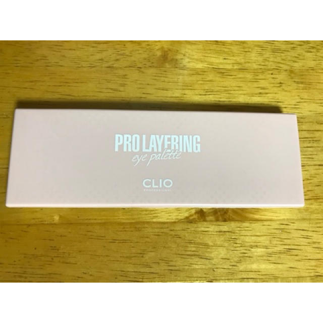 未使用♡CLIO PRO LAYERING EYE PALETTE コスメ/美容のベースメイク/化粧品(アイシャドウ)の商品写真