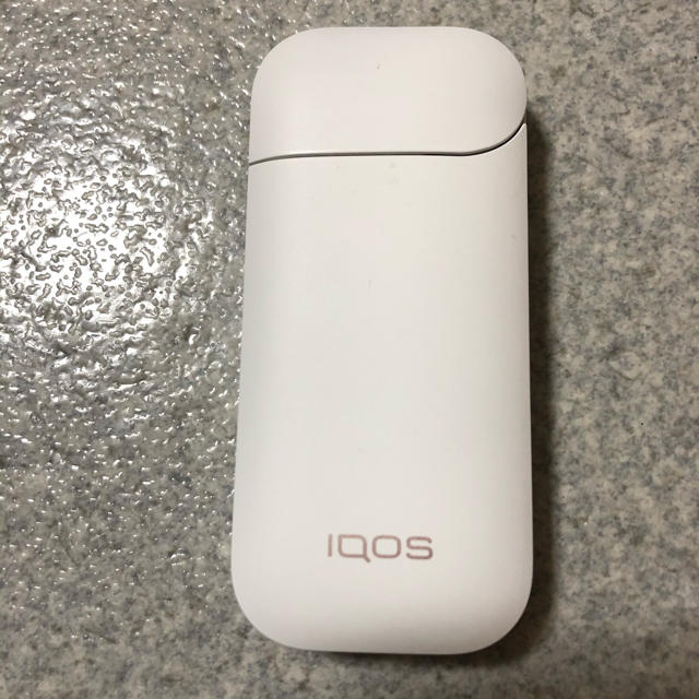 IQOS(アイコス)のiQOS 2.4plus チャージャー メンズのファッション小物(タバコグッズ)の商品写真