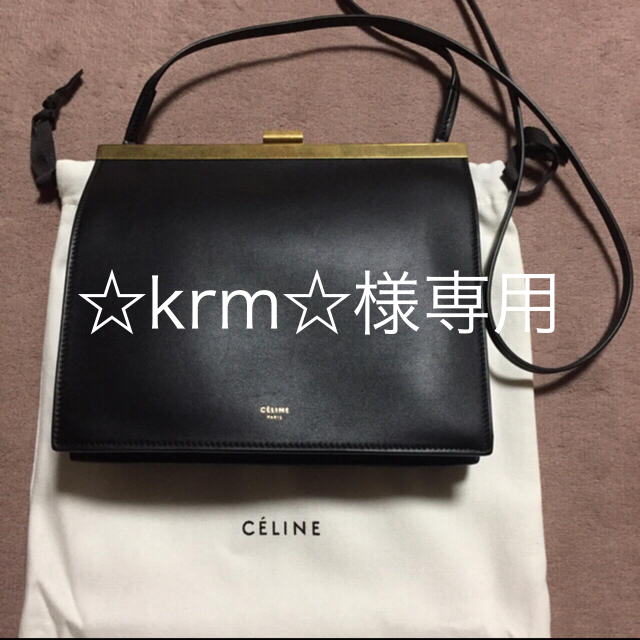 celine ミニクラスプ