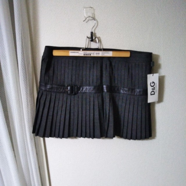 DOLCE&GABBANA(ドルチェアンドガッバーナ)のドルチェ&ガッバーナ スカート 新品未使用 レディースのスカート(ひざ丈スカート)の商品写真