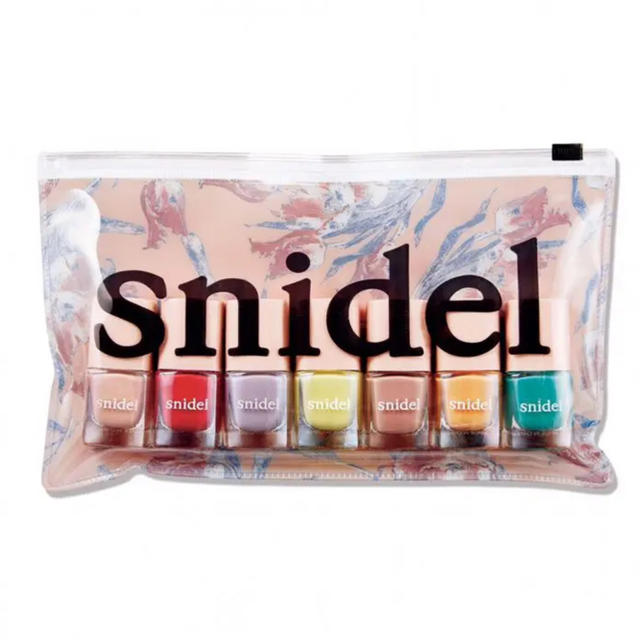 SNIDEL(スナイデル)のスナイデルネイル7本セット&花柄ポーチ コスメ/美容のネイル(マニキュア)の商品写真