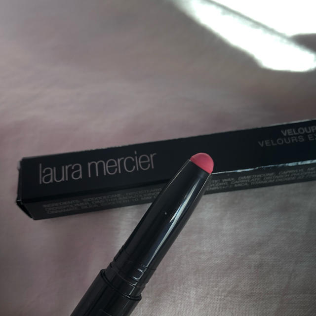 laura mercier(ローラメルシエ)のローラメルシエ  マットリップ コスメ/美容のベースメイク/化粧品(口紅)の商品写真