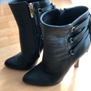 ジャンヴィットロッシ(Gianvito Rossi)のジャンビトロッシ ショートブーツ 35 1/2(ブーツ)