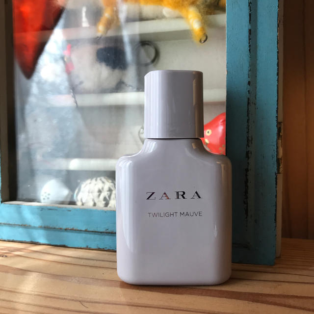 ZARA(ザラ)のZARA トワイライトモーブ オードトワレ香水 コスメ/美容の香水(香水(女性用))の商品写真