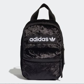 アディダス(adidas)のadidas アディダス　ミニリュック  トレフォイル   ミニバッグ (リュック/バックパック)