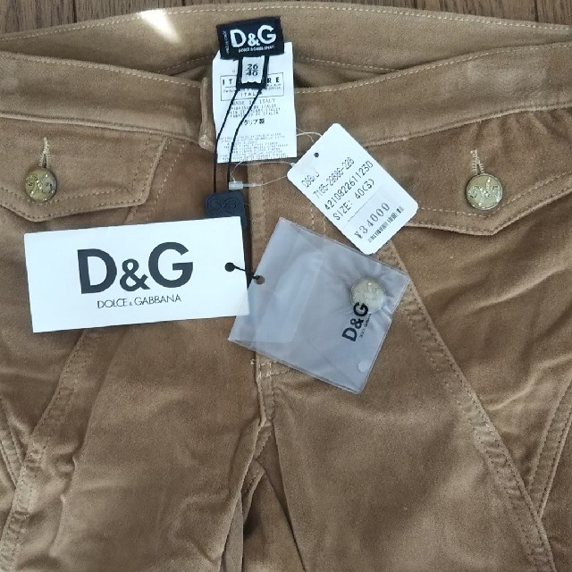 D&G(ディーアンドジー)の新品D&Gドルチェ&ガッバーナベロアパンツ26/40M茶色￥34000-正規品 レディースのパンツ(カジュアルパンツ)の商品写真